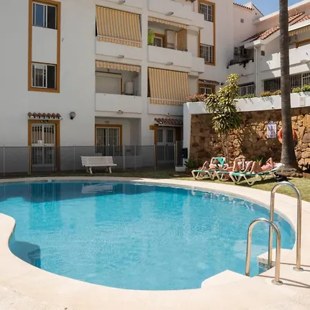 Appartement Penthouse 5 Min From The With Balcony And Pool Access *